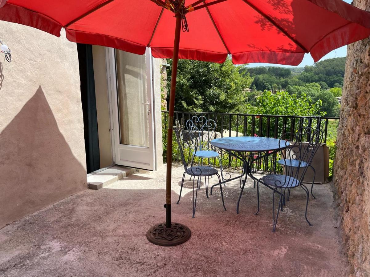 La Parenthese Du Var - Gite Avec Grande Terrasse Vue Sur Piscine Saint-Antonin-du-Var Eksteriør bilde