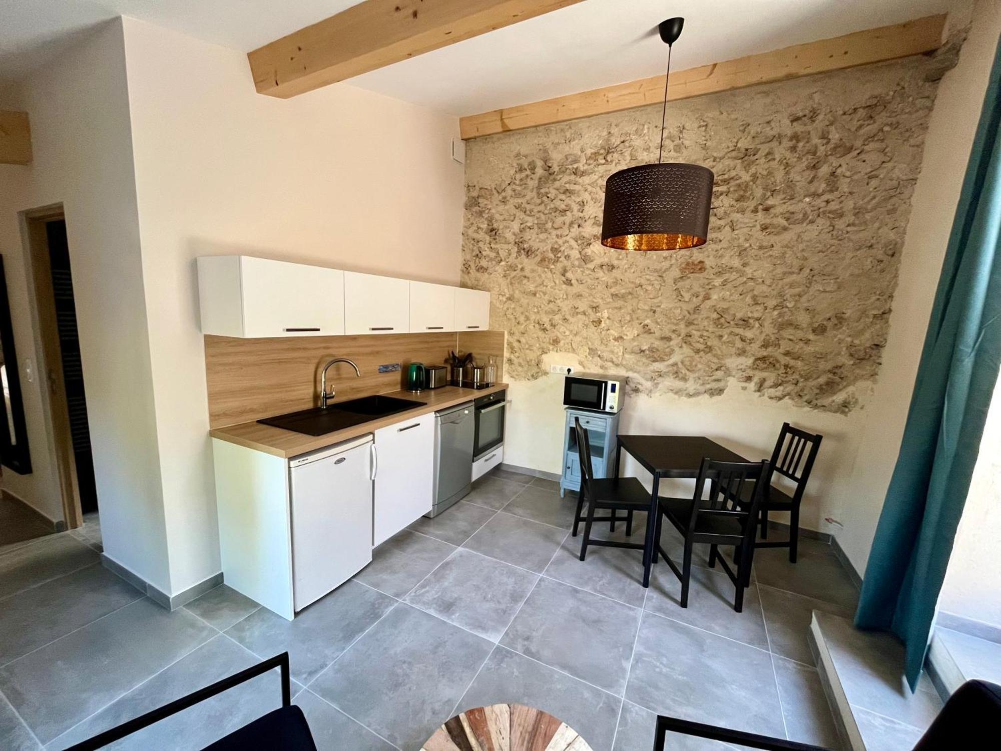 La Parenthese Du Var - Gite Avec Grande Terrasse Vue Sur Piscine Saint-Antonin-du-Var Eksteriør bilde